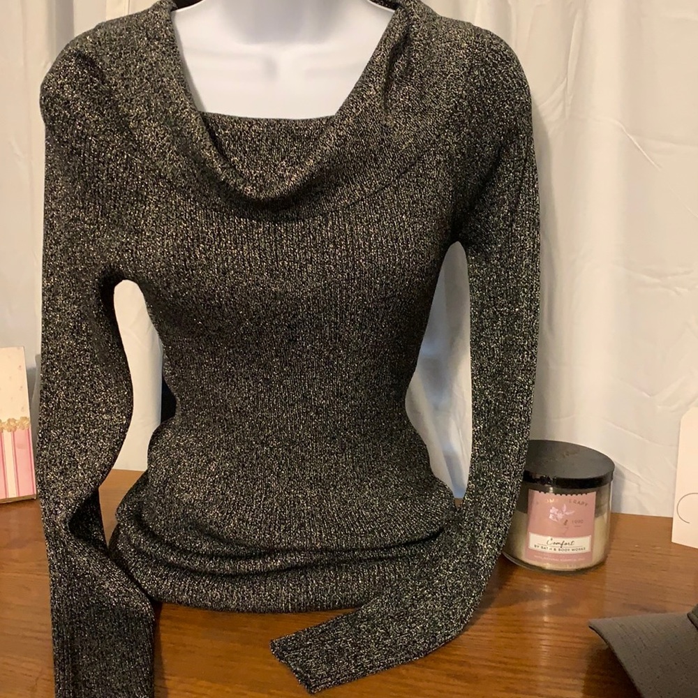 Ladies dress shirt